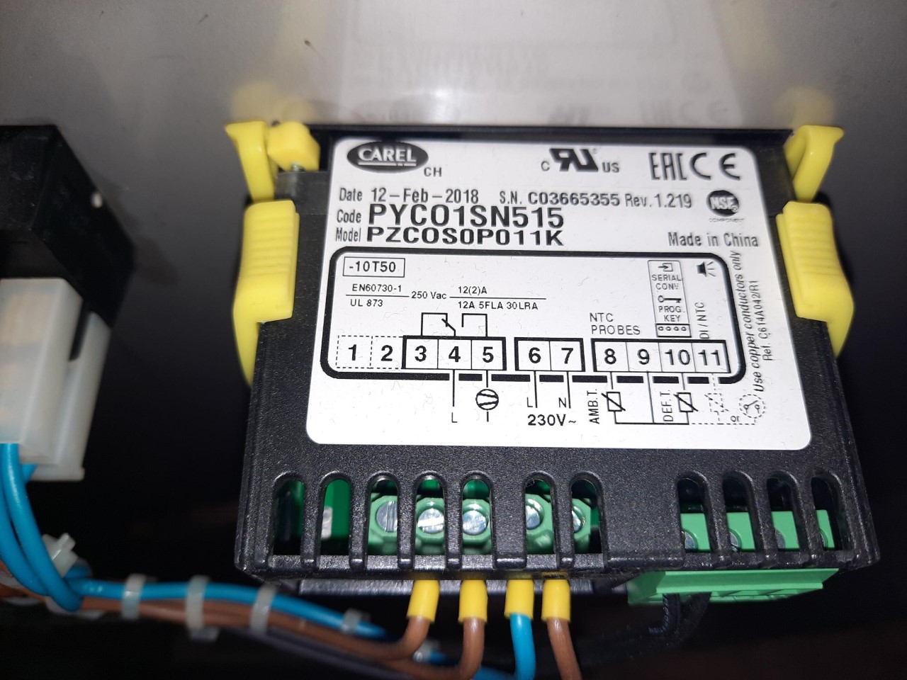 CAREL PZCOS PZOLS THERMOSTATEN ELECTRONIC CONTROLLER